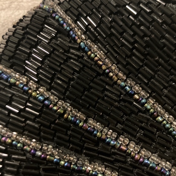 🆕 Shell shaped Handbeaded Bag from India - Picture 2 of 5